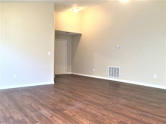 2nd image of 2884 Egrets Landing Dr
