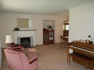 1701 Winnetka Ave N, Golden Valley, MN 55427