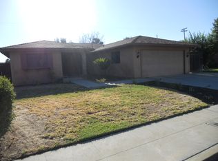 3490 Phillip Ave, Clovis, CA 93612