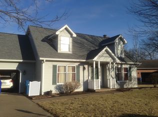 8525 Copperfield Dr, Evansville, IN 47711