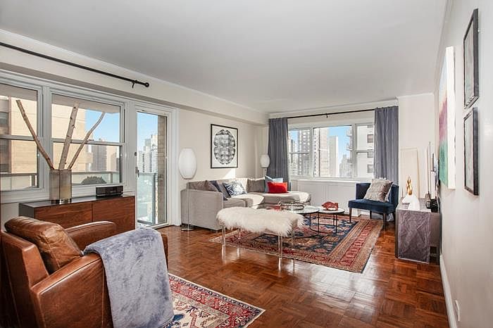 1st image of 250 E 87th St APT 14G