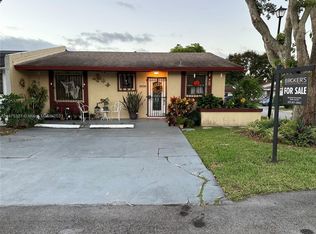 14036 SW 56th Ter, Miami, FL 33183