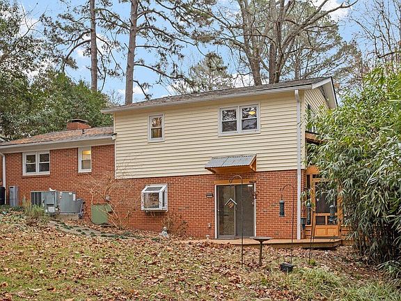 4th image of 3723 Knollwood Dr