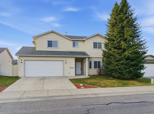 18920 E Riverwalk Ln, Greenacres, WA 99016