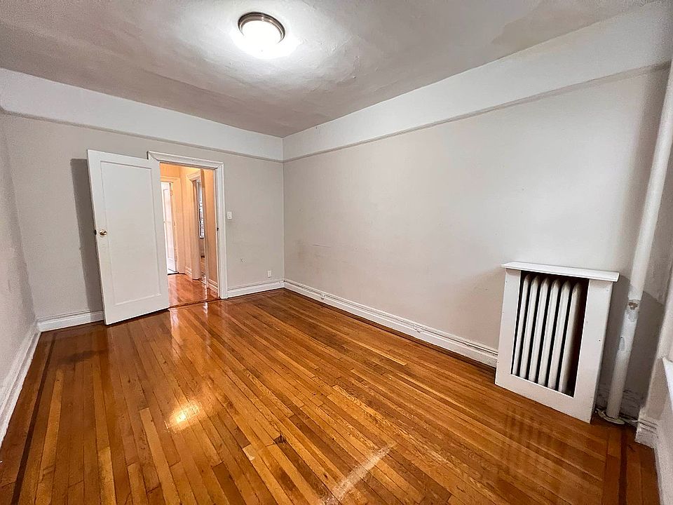 1st image of 147-15 Northern Blvd #1C