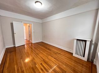 147-15 Northern Blvd #1C, Flushing, NY 11354