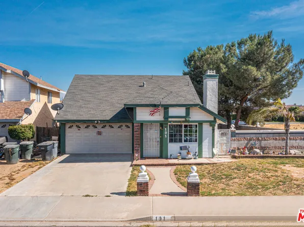 101 Pinetree Dr, Perris, CA 92571