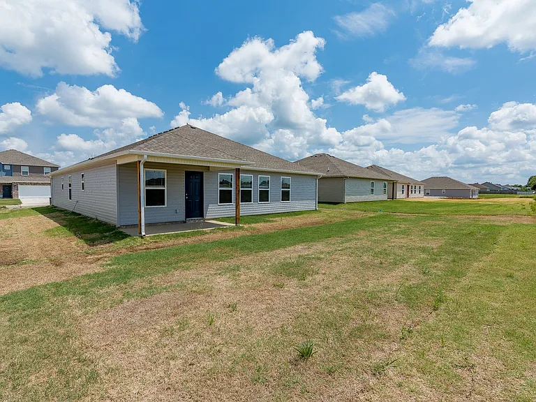 1721 Forest Dr — Photo 24