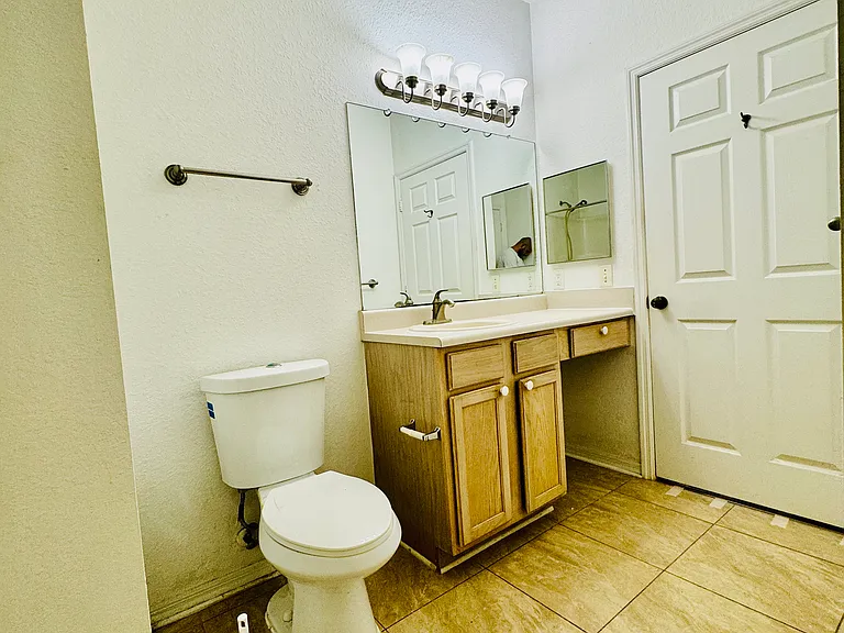 7800 Point Meadows Dr #1117 — Photo 11