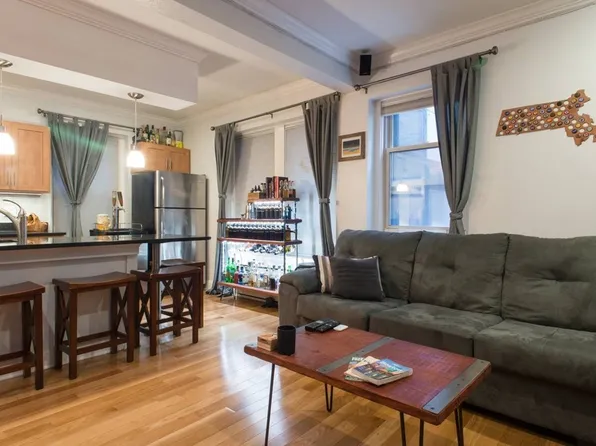 38A Charter St #2R, Boston, MA 02113