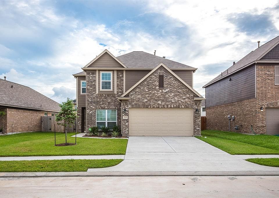 1st image of 15011 Hope Hills Ln