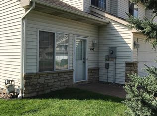 850 Gannon Dr, Shakopee, MN 55379