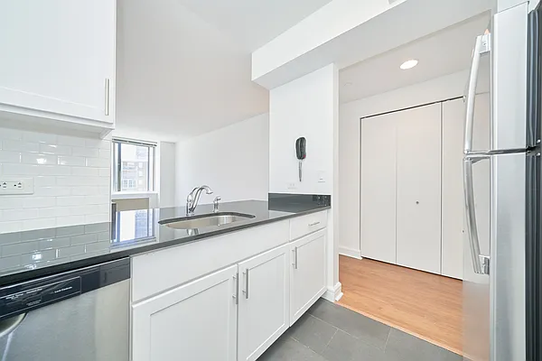 Rented by Living New York | media 19