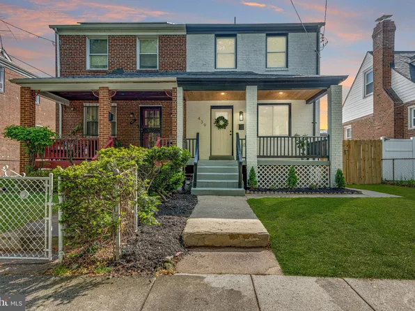 439 Newcomb St SE, Washington, DC 20032