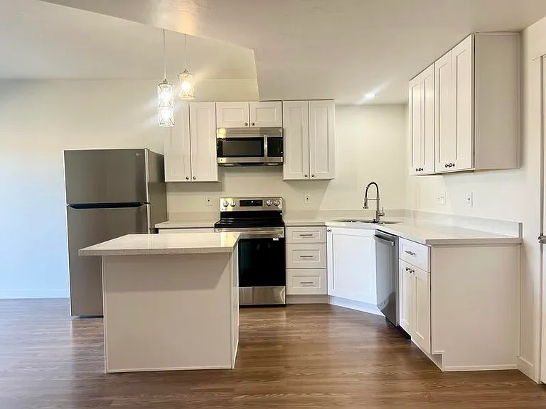6638 W 7830 S — Photo 3