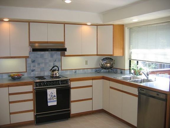 Large kitchen