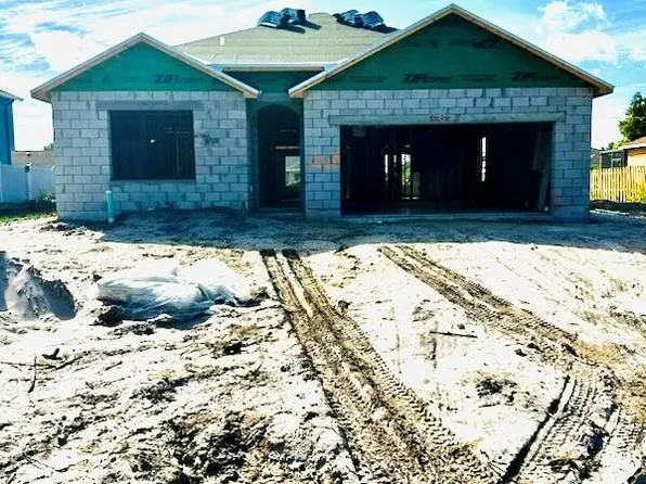 2218 SW Cameo Boulevard, Port St Lucie, FL 34953