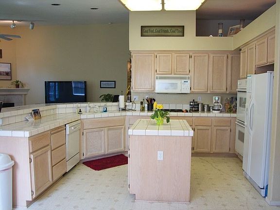3rd image of 3054 Birmingham Way