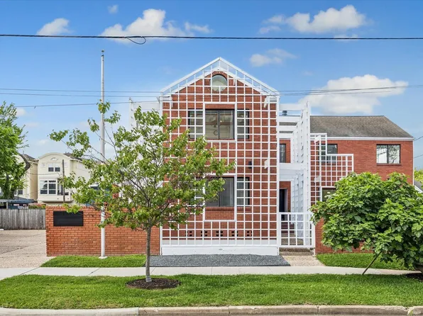 2402 Commonwealth St, Houston, TX 77006