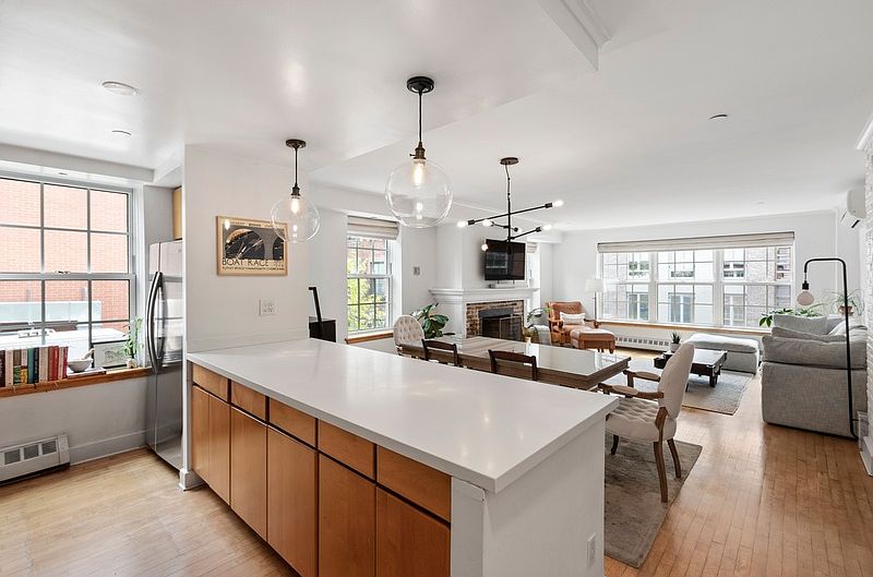 1st image of 130 Beekman St #C4