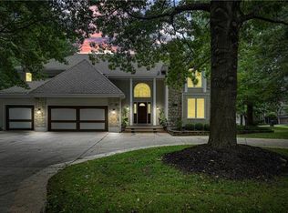 12617 Mohawk Ln, Leawood, KS 66209