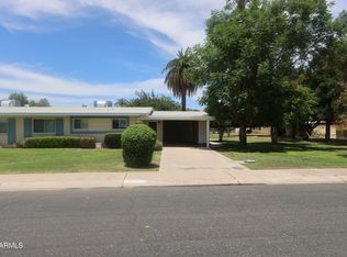 10222 W Snead Cir S, Sun City, AZ 85351