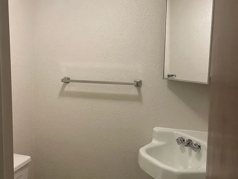1160 Cambria Ct — Photo 21