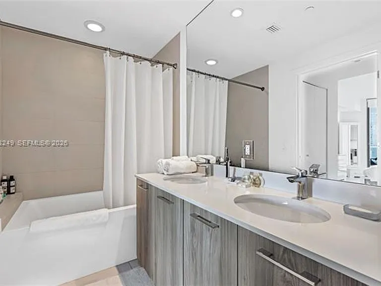 501 NE 31st St #2407 — Photo 14