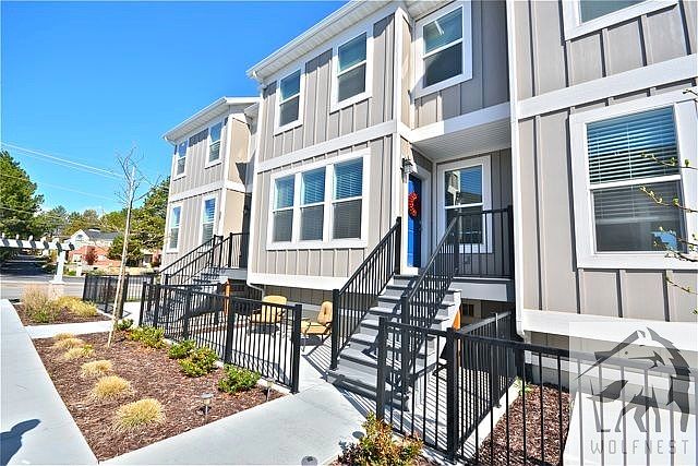 1st image of 1285 W Winchester St Unit 22
