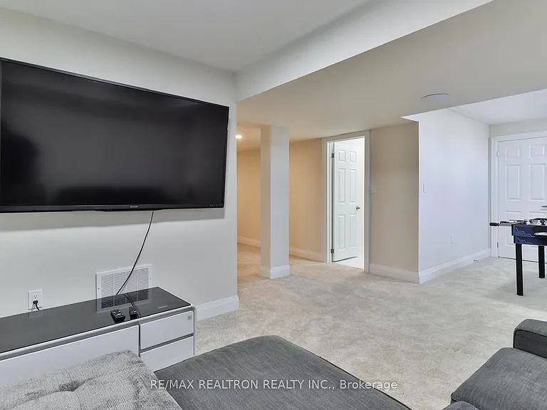 15 George Ellis Dr — Photo 41