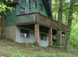 135 Pleasant Grove Rd, Estill Springs, TN 37330