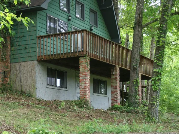 135 Pleasant Grove Rd, Estill Springs, TN 37330