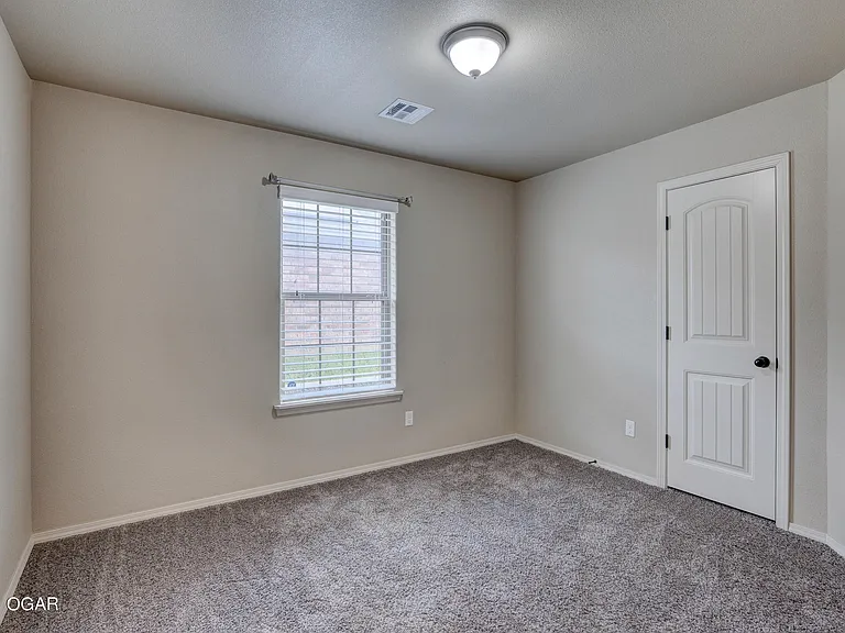 2531 Virginia Ave — Photo 18