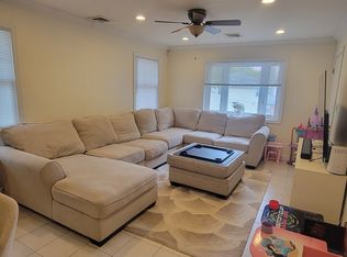 21615 64th Ave FL 2ND, Oakland Gardens, NY 11364