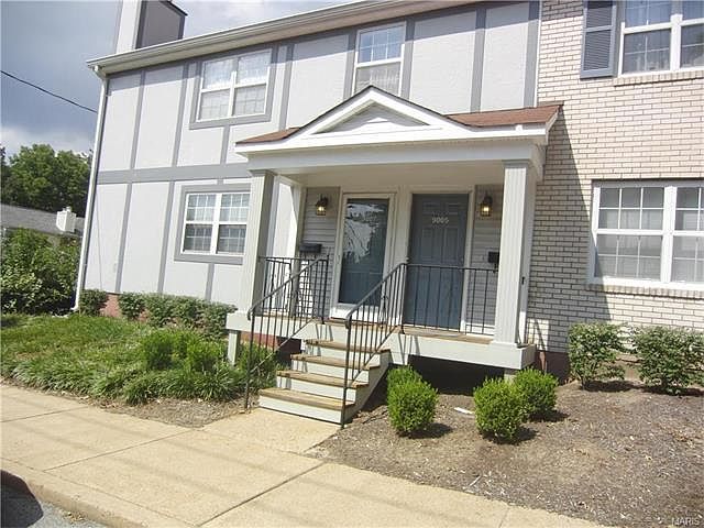 1st image of 9007 N Swan Cir