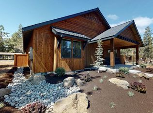 671 S Wrangler Ct, Sisters, OR