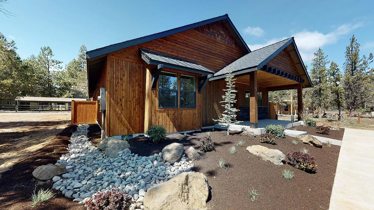 671 S Wrangler Ct photo 1