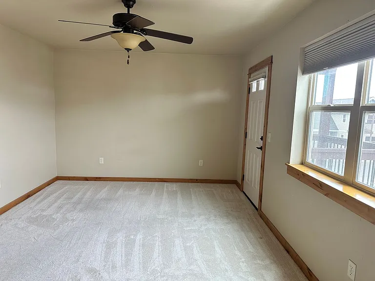 418 Enterprise Blvd #22 — Photo 27