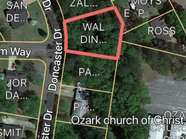 7 Doncaster Dr #A, Ozark, AL 36360