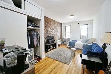 Rented by Best Apartments North Inc