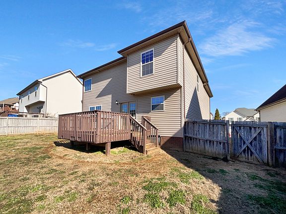 5th image of 1450 Raven Rd