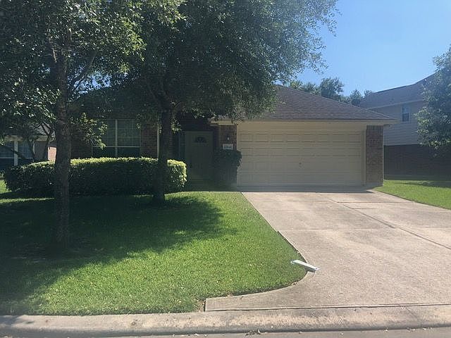 1st image of 27641 Fairhope Meadow Ln