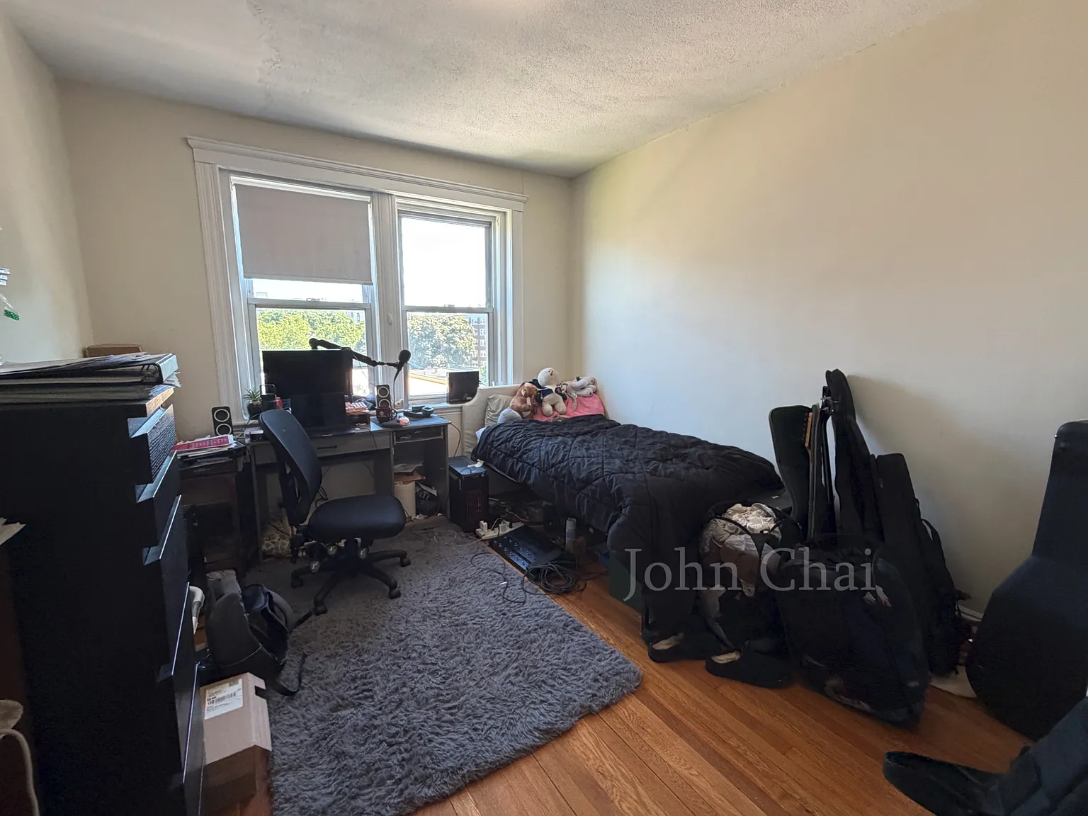 3 bed, 900 sqft, $2,750 — Photo 1