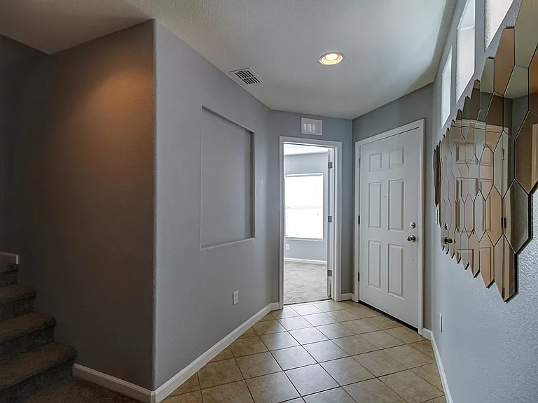 10845 Wraysbury Way — Photo 16