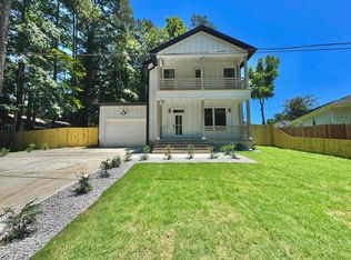 196 Challedon Dr, Summerville, SC 29485