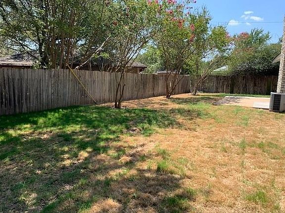 3rd image of 6209 Sun Vista Dr
