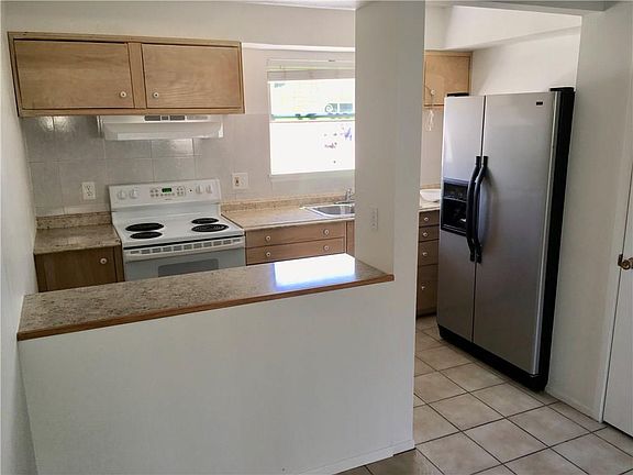 4th image of 4141 Westcity Ct APT 17