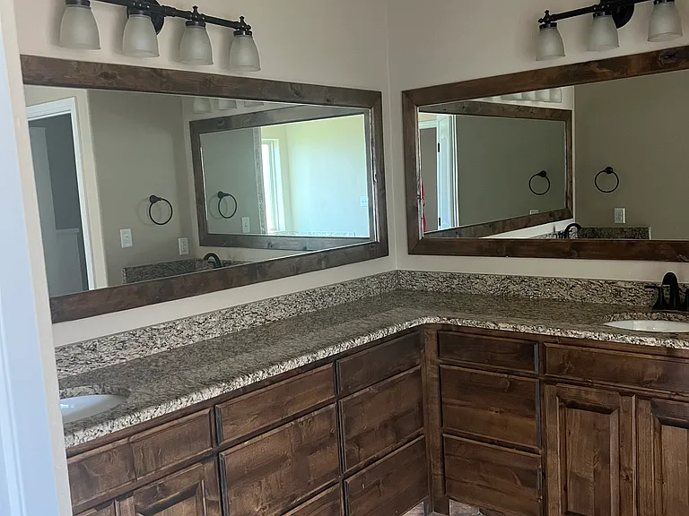 7409 Tuscany Dr — Photo 8