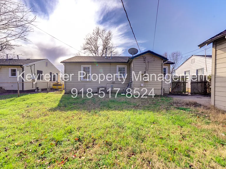 3743 W 42nd Pl — Photo 21
