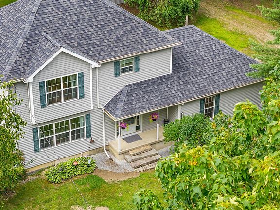 3rd image of 406 Brann Road